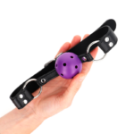 Palla Traspirante Bavaglio 4 Cm Con Doppio Rivetto Viola 62,5 X 2,5 Cm Regolabile 42-58 Cm - Kink - immagine 3