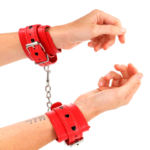 Polso Rosso Con Intarsio A Cuore Nero Regolabile 21-28 Cm X 5,5 Cm - Kink - immagine 3