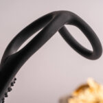 Ro-Zen Rro Plug Anale Con Anello Vibrante Per Il Pene Nero - Rocks-Off - immagine 2